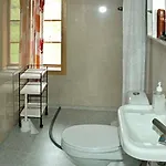 5 Person In *