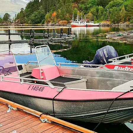 5 Person In Hébergement de vacances Bårdset
