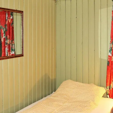 Hébergement de vacances 5 Person In *